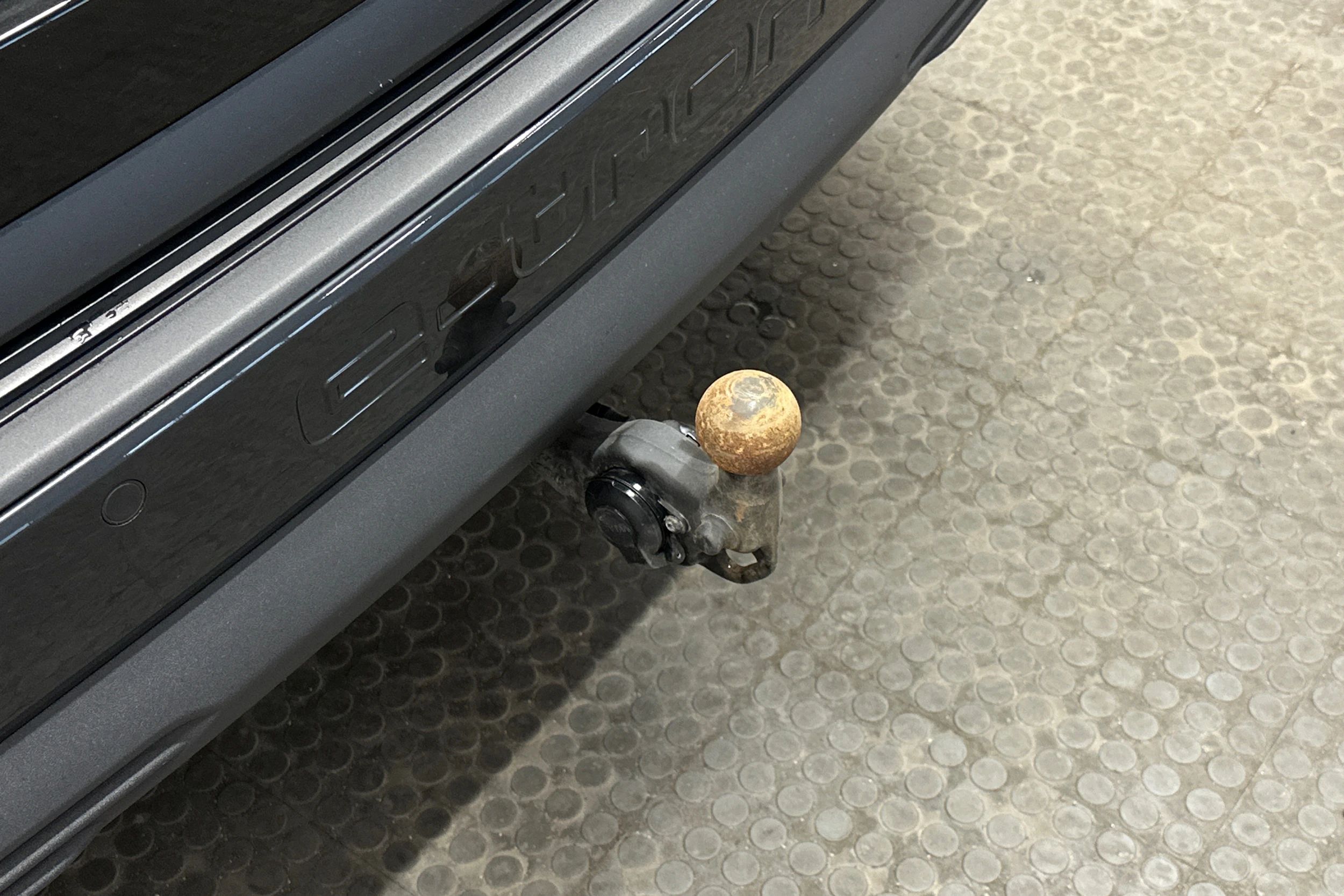 musta Audi Q4 e-tron 2023 kuva 38.
