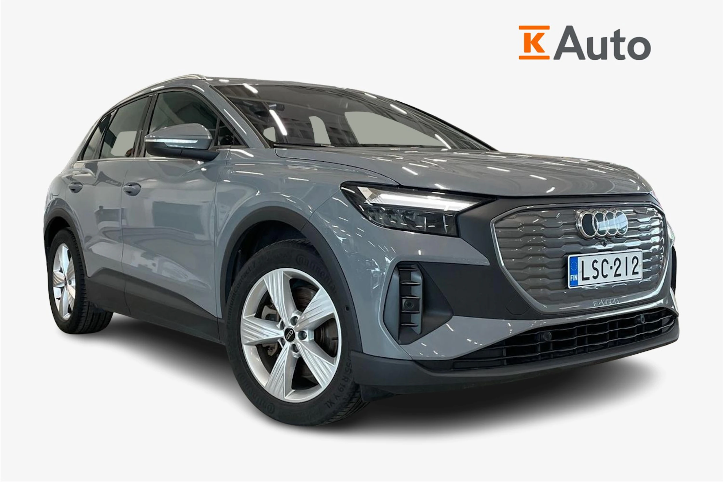 harmaa Audi Q4 e-tron 2023 kuva 1.