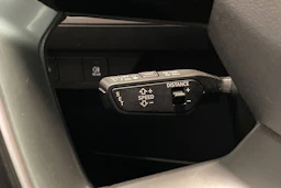 harmaa Audi Q4 e-tron 2023 kuva 20.