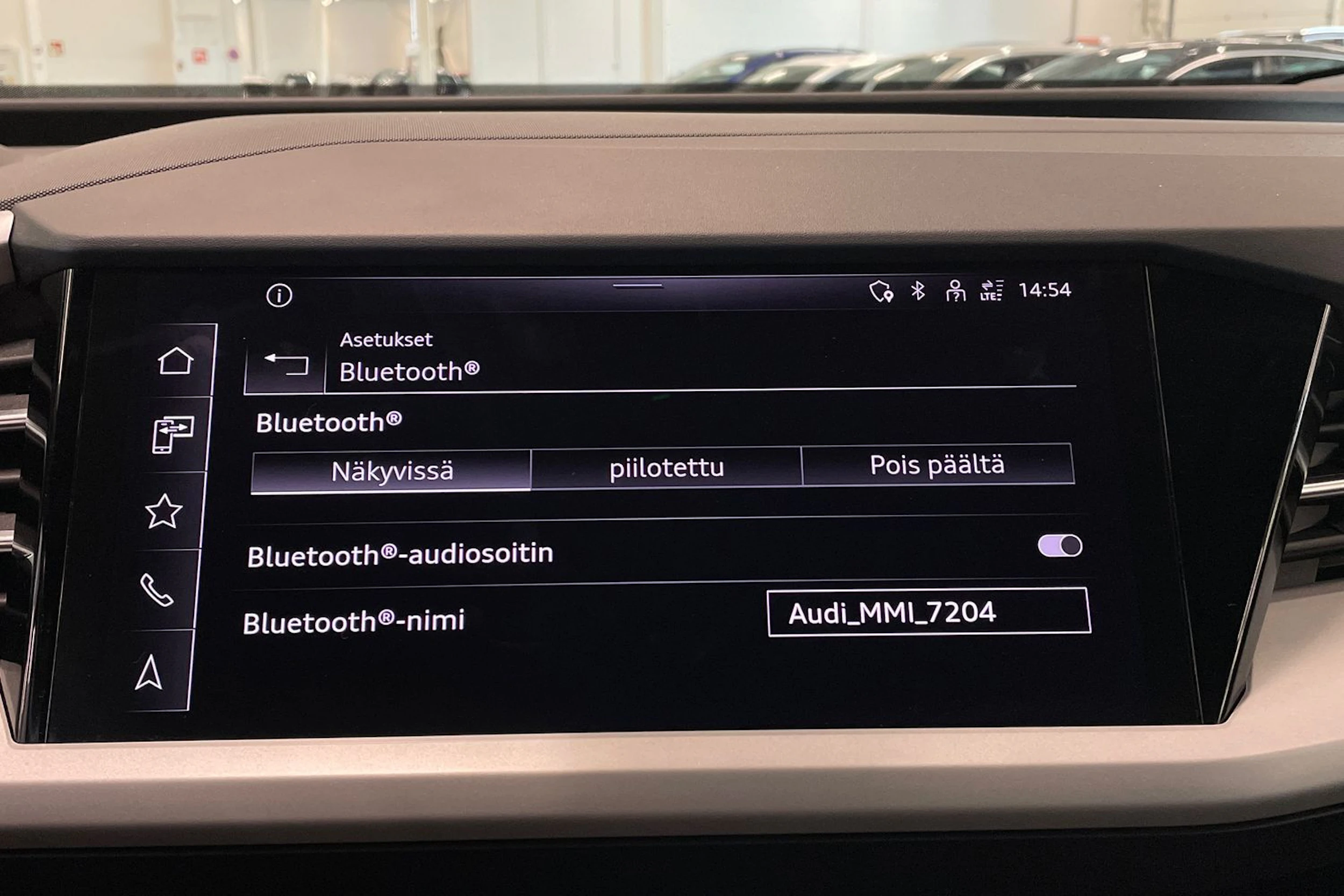 harmaa Audi Q4 e-tron 2023 kuva 22.