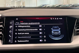 harmaa Audi Q4 e-tron 2023 kuva 25.