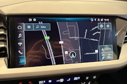 Musta Audi Q4 e-tron 2023 kuva 27.