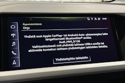 harmaa Audi Q4 e-tron 2023 kuva 24.