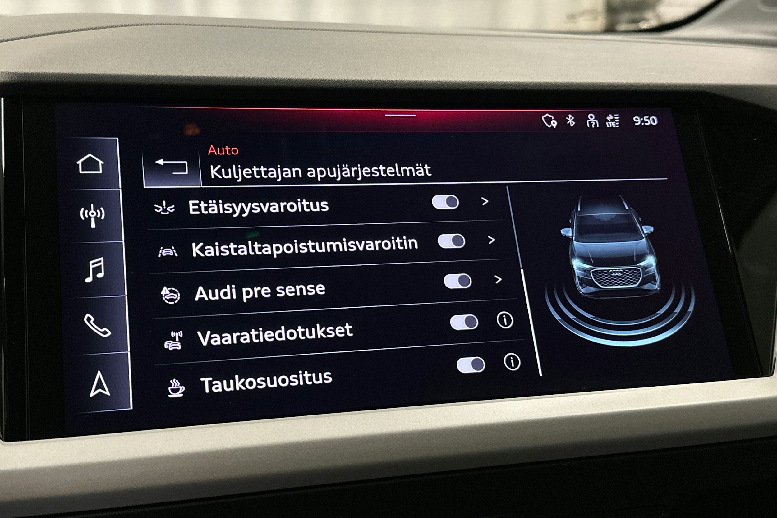 harmaa Audi Q4 e-tron 2023 kuva 27.