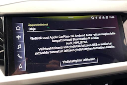 harmaa Audi Q4 e-tron 2023 kuva 20.