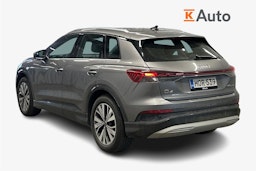 harmaa Audi Q4 e-tron 2023 kuva 2.
