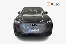 musta Audi Q4 e-tron 2023 kuva 4.