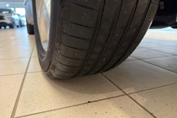 musta Audi Q4 e-tron 2023 kuva 10.
