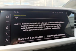 musta Audi Q4 e-tron 2023 kuva 30.