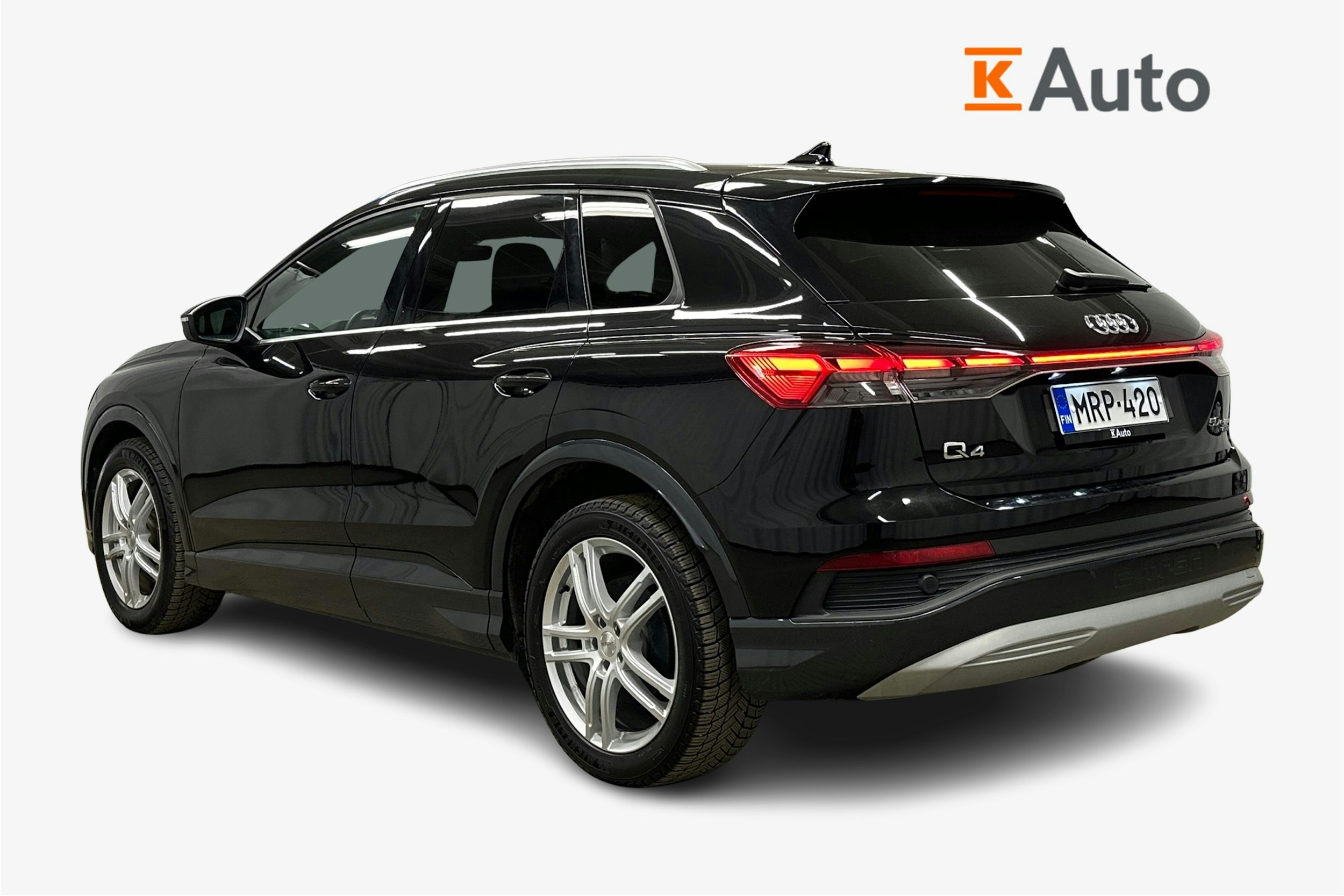 musta Audi Q4 e-tron 2023 kuva 2.