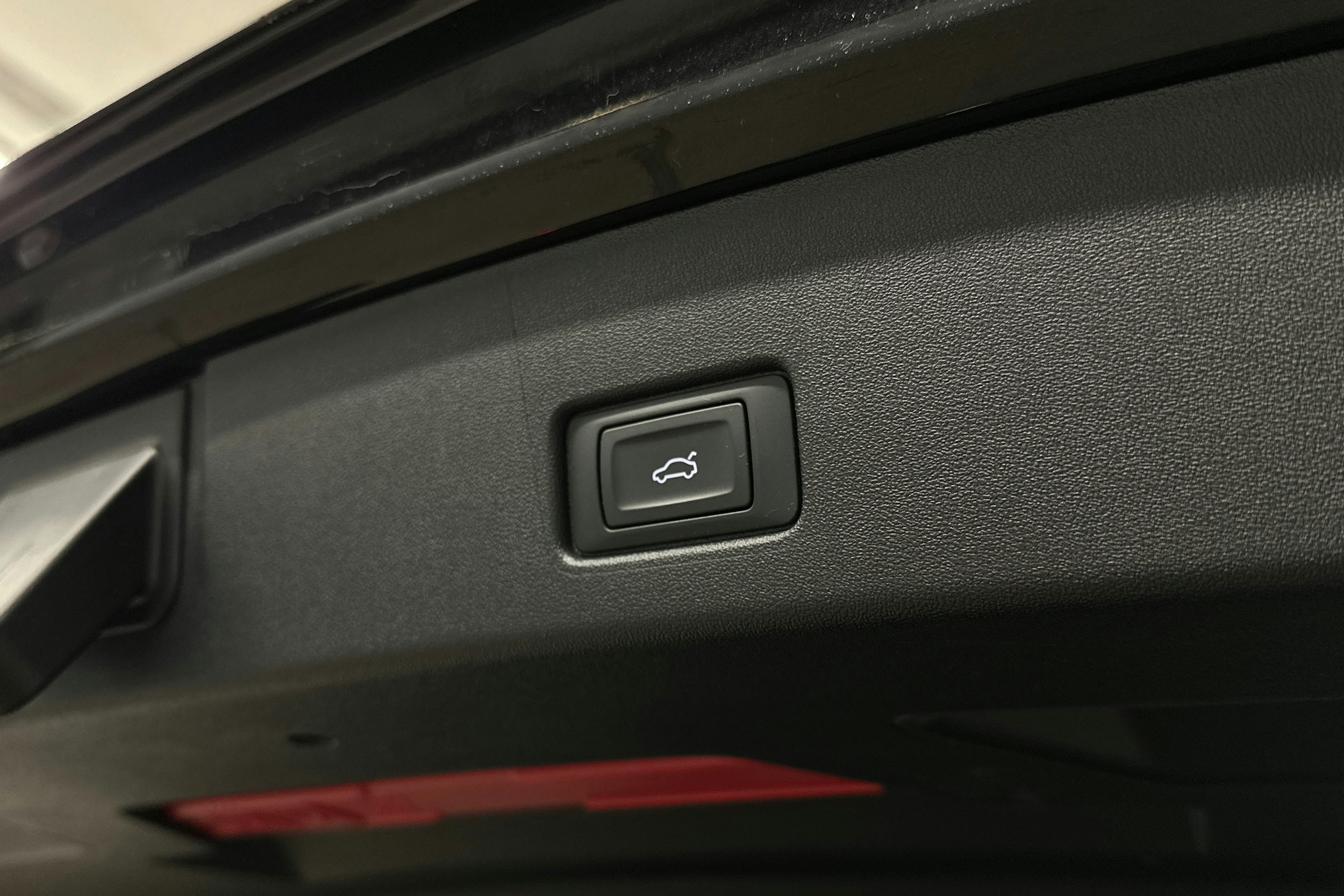 musta Audi Q4 e-tron 2023 kuva 26.