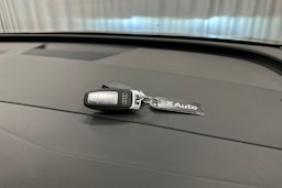 musta Audi Q4 e-tron 2023 kuva 28.