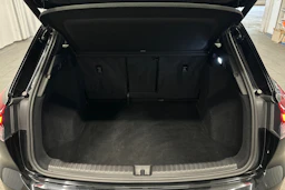 musta Audi Q4 e-tron 2023 kuva 11.