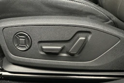 musta Audi Q4 e-tron 2023 kuva 15.