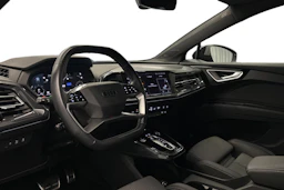 musta Audi Q4 e-tron 2023 kuva 6.