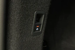 musta Audi Q4 e-tron 2023 kuva 13.