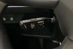 musta Audi Q4 e-tron 2023 kuva 18.