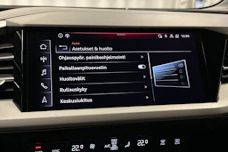 valkoinen Audi Q4 e-tron 2023 kuva 28.