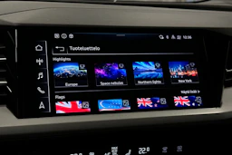 valkoinen Audi Q4 e-tron 2023 kuva 29.