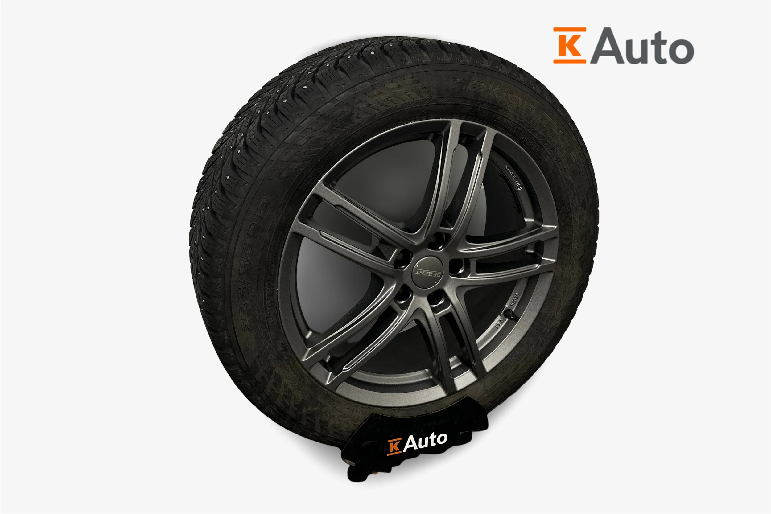 musta Audi Q4 e-tron 2023 kuva 9.