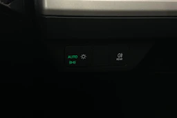 musta Audi Q4 e-tron 2023 kuva 15.