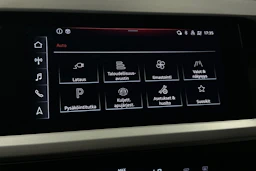 musta Audi Q4 e-tron 2023 kuva 21.