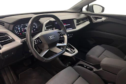 harmaa Audi Q4 e-tron 2023 kuva 6.