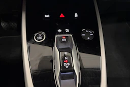 harmaa Audi Q4 e-tron 2023 kuva 24.
