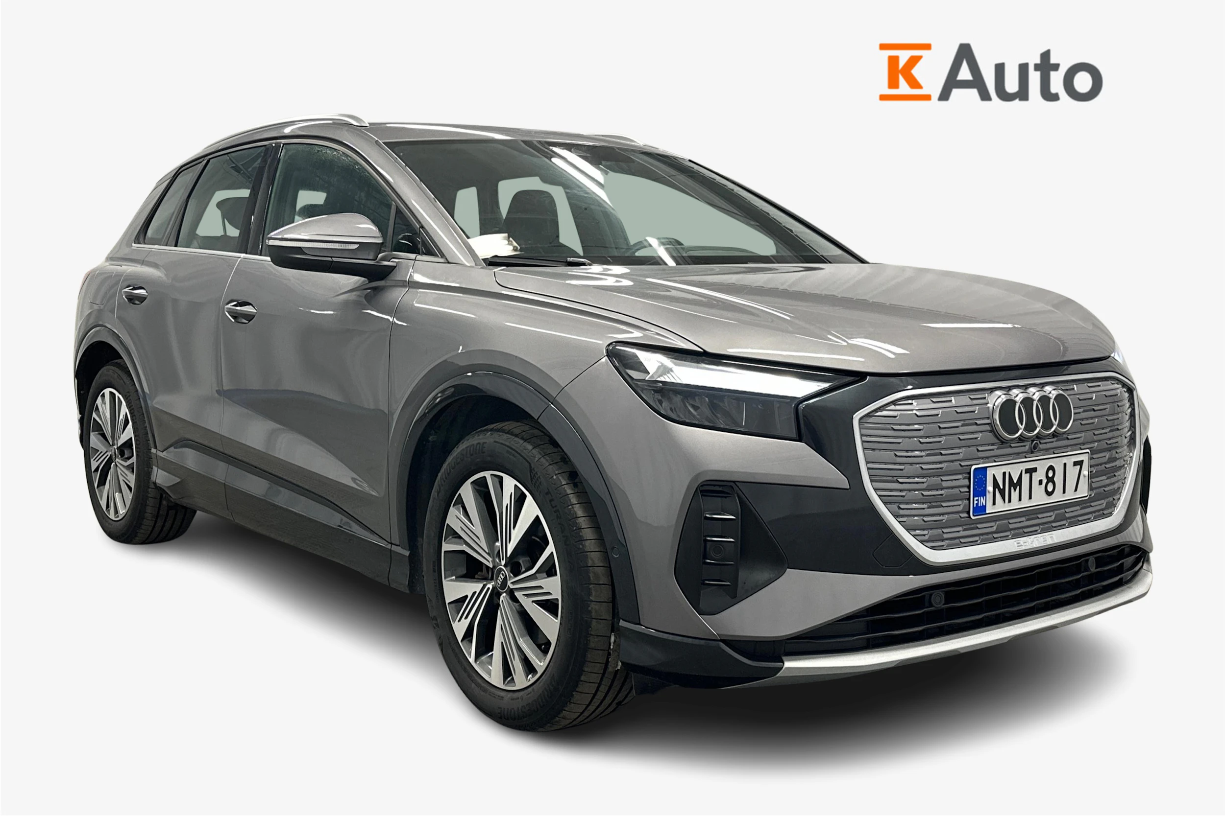 harmaa Audi Q4 e-tron 2023 kuva 1.
