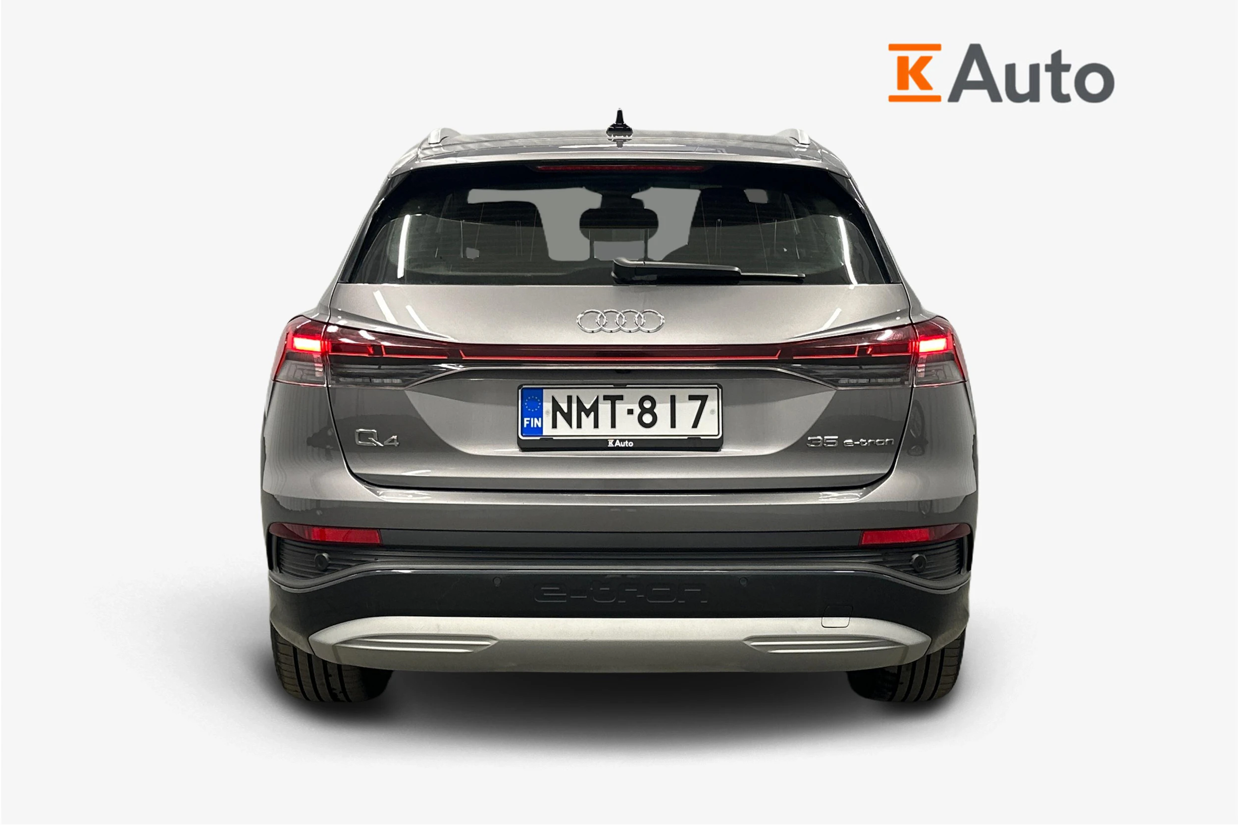 harmaa Audi Q4 e-tron 2023 kuva 4.