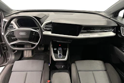 harmaa Audi Q4 e-tron 2023 kuva 9.