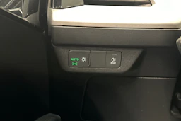 harmaa Audi Q4 e-tron 2023 kuva 18.