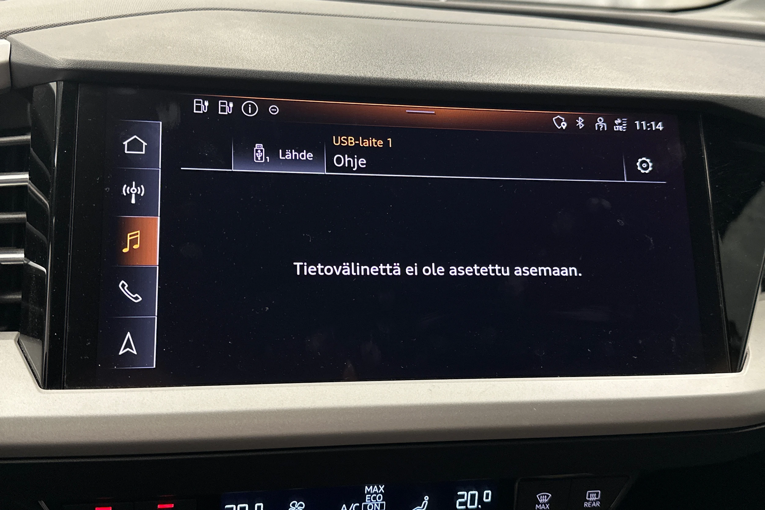 harmaa Audi Q4 e-tron 2023 kuva 24.