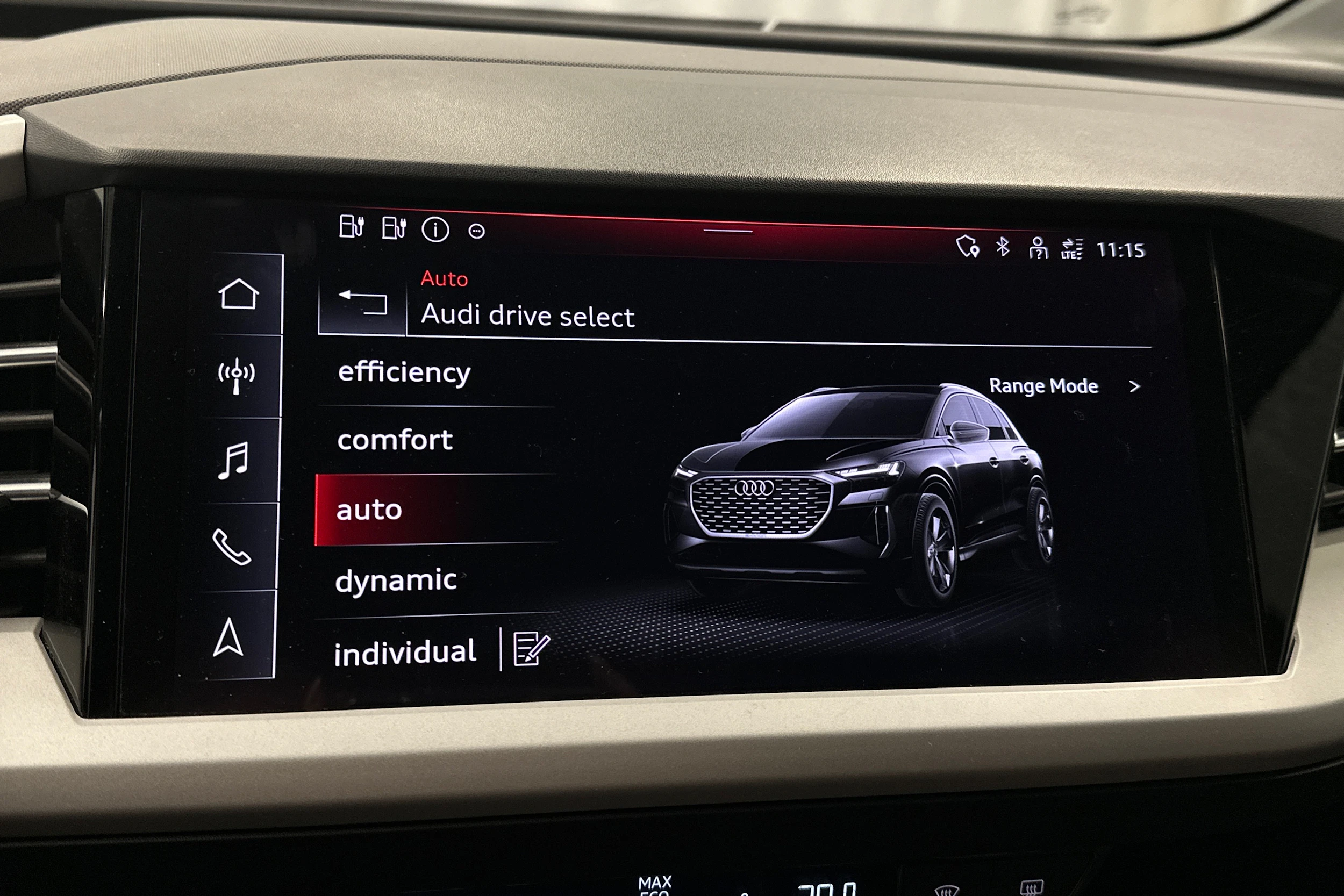 harmaa Audi Q4 e-tron 2023 kuva 30.