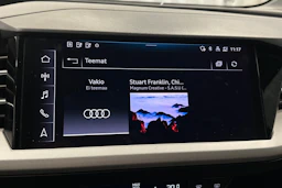 harmaa Audi Q4 e-tron 2023 kuva 35.