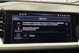 harmaa Audi Q4 e-tron 2023 kuva 38.