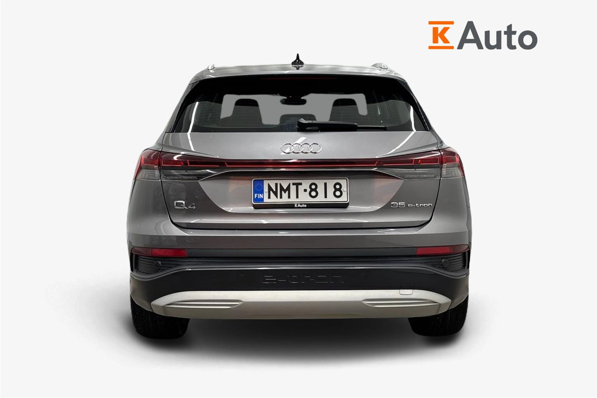 harmaa Audi Q4 e-tron 2023 kuva 3.