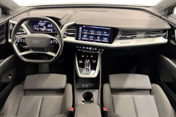 harmaa Audi Q4 e-tron 2023 kuva 7.
