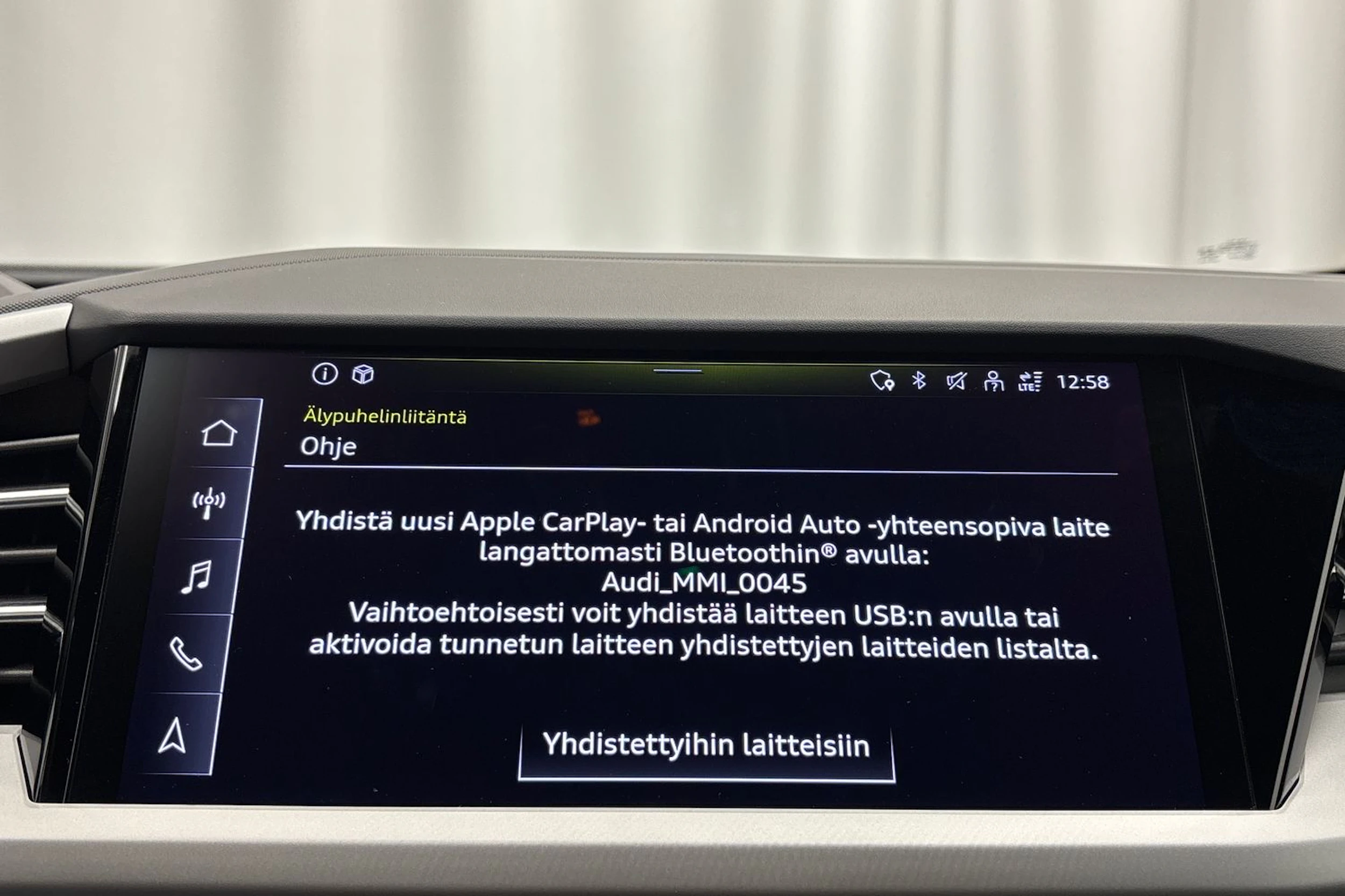 harmaa Audi Q4 e-tron 2023 kuva 22.