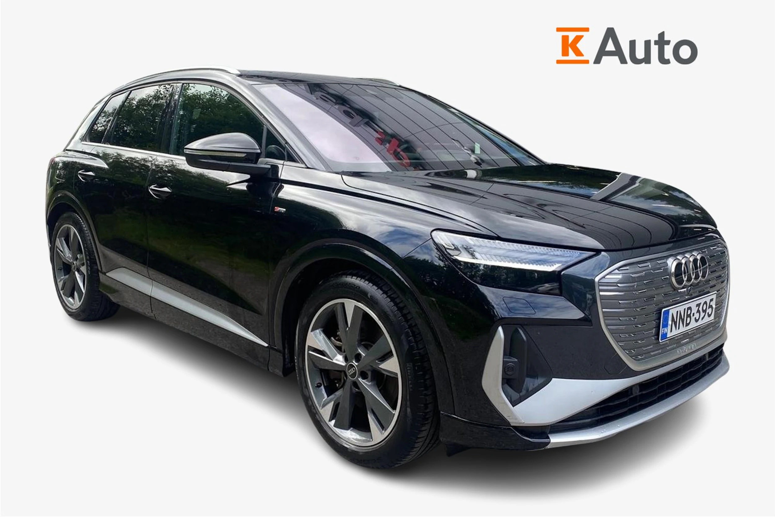 Musta Audi Q4 e-tron 2023 kuva 1.