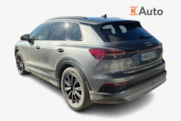 harmaa Audi Q4 e-tron 2023 kuva 2.