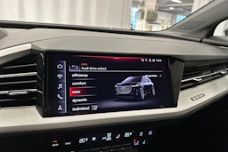 harmaa Audi Q4 e-tron 2023 kuva 23.