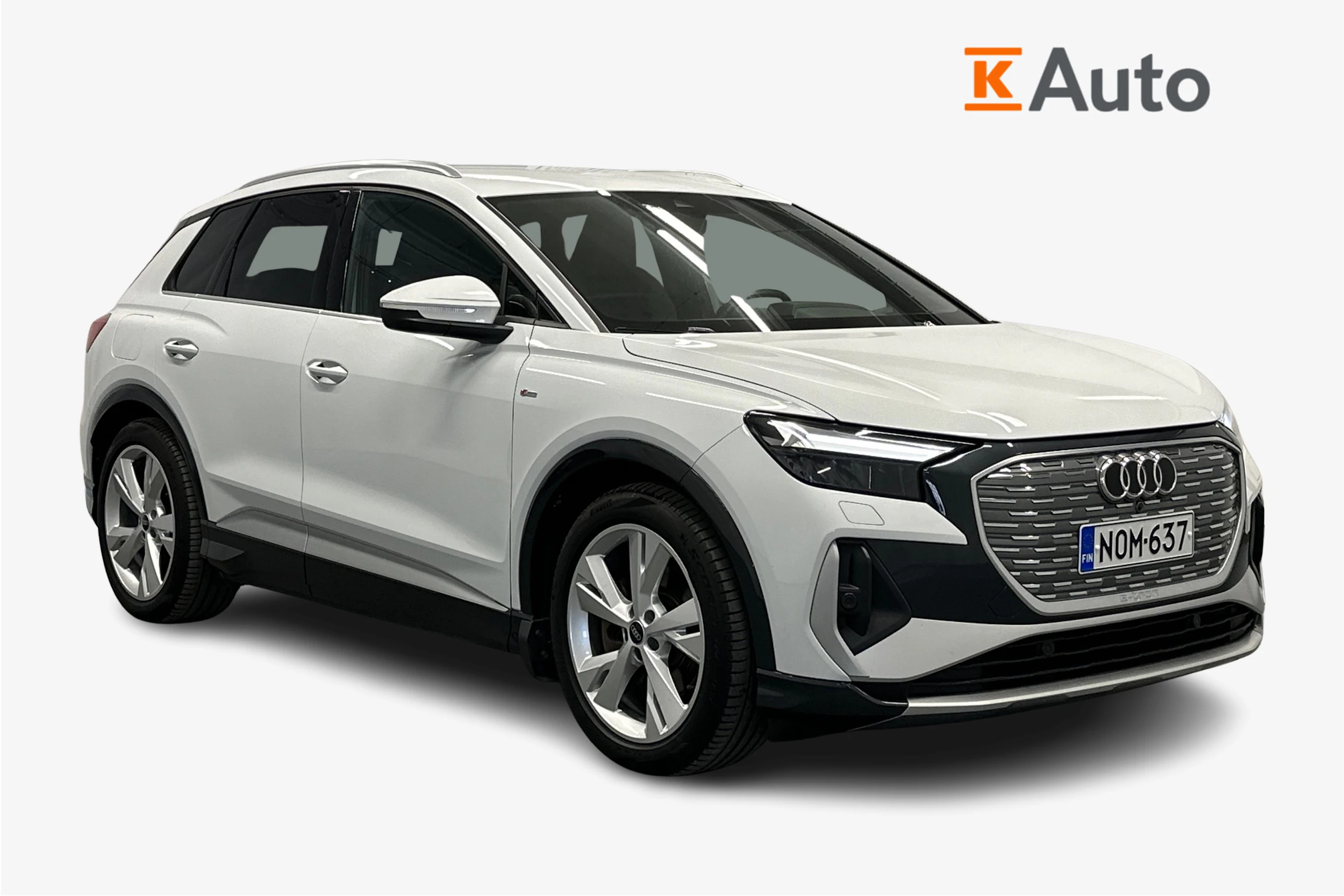 valkoinen Audi Q4 e-tron 2023 kuva 1.