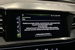 valkoinen Audi Q4 e-tron 2023 kuva 29.