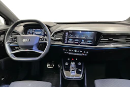 musta Audi Q4 e-tron 2023 kuva 9.