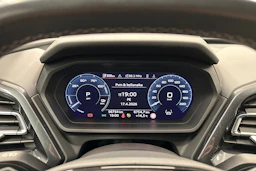 musta Audi Q4 e-tron 2023 kuva 18.