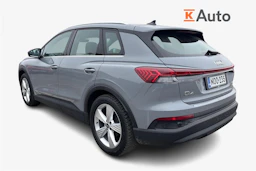 harmaa Audi Q4 e-tron 2023 kuva 2.