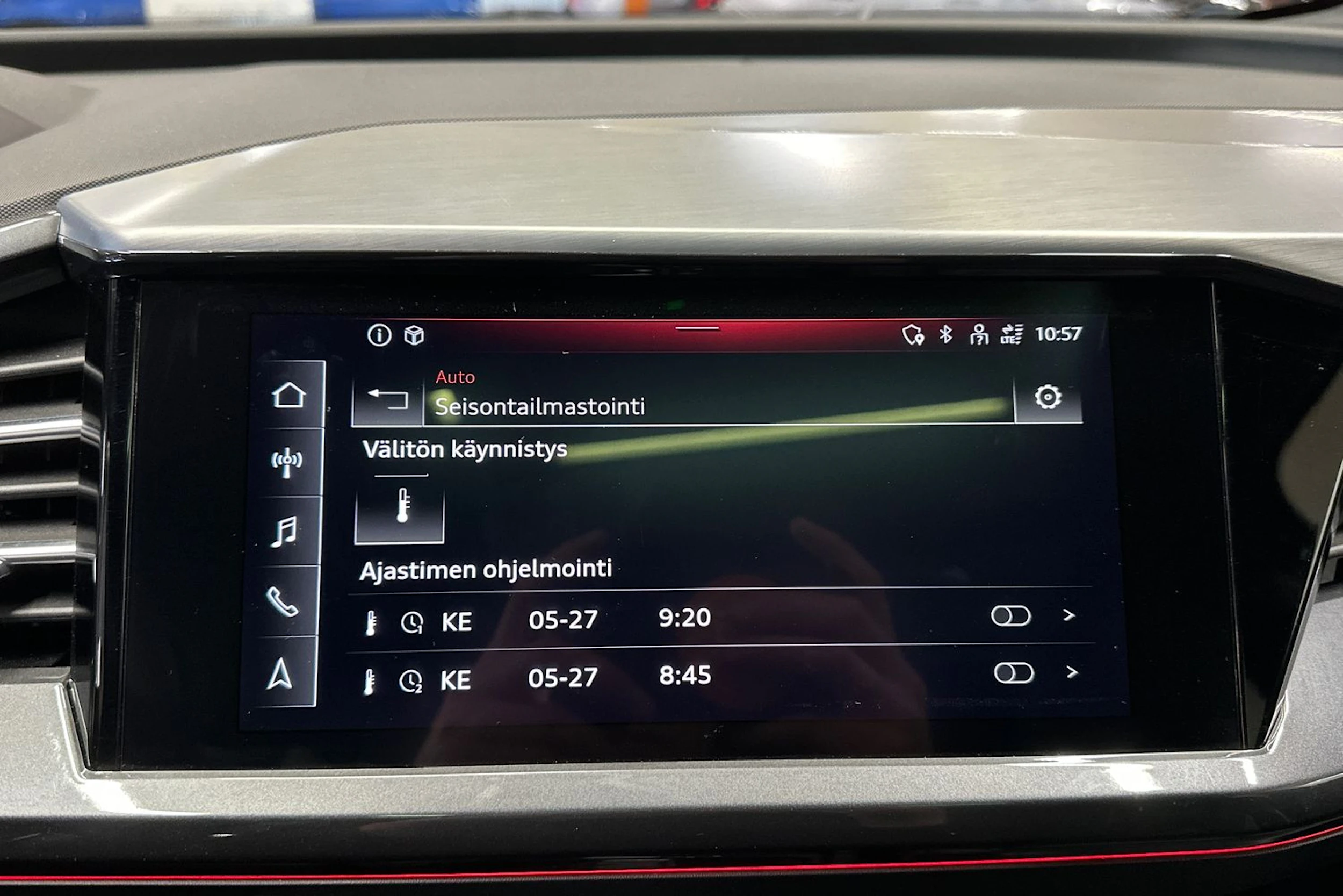 Musta Audi Q4 e-tron 2023 kuva 22.