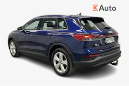 sininen Audi Q4 e-tron 2023 kuva 2.