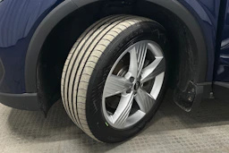 sininen Audi Q4 e-tron 2023 kuva 10.